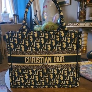 Navy D and Cream Tote S Bag Please Read